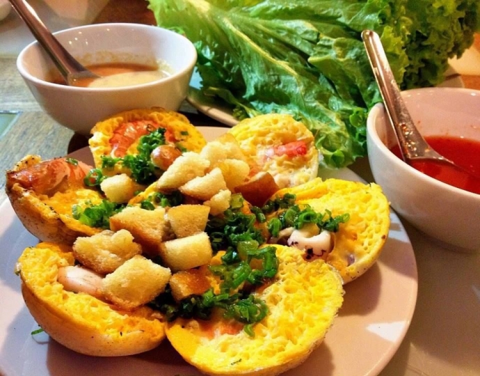 bánh căn phan thiết