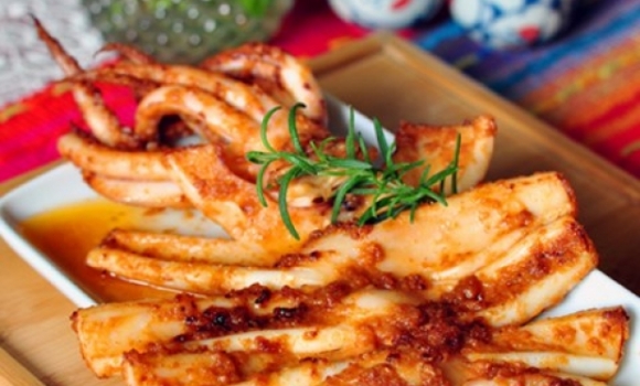 Mực một nắng chiên nước mắm