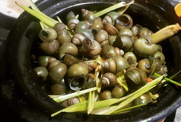 đặc sản ốc gạo tiền giang