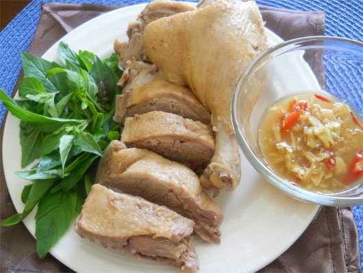 Mẹo hay để luộc vịt ngon không bị hôi và chín mềm 31 vit luoc